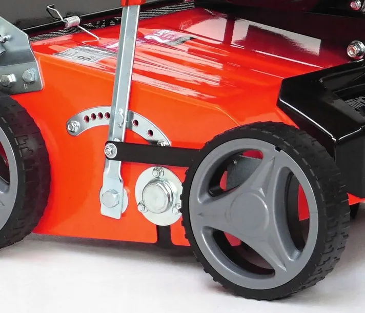 aerator-wertykulator-spalinowy-40cm-212cm3-mocny-moc-silnika-km-6-5-km