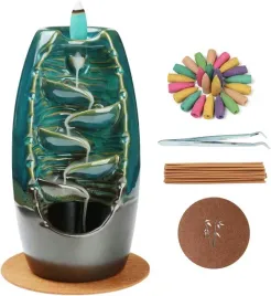 blue-waterfall-kadzidelko-z-stozkami-kadzidla-kadzidlo