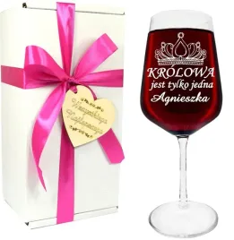 kieliszek-do-wina-z-grawerem-na-dzien-kobiet-urodziny-kieliszek-xxl