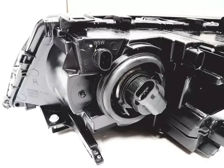 depo-reflektor-przedni-prawy-bmw-3-e46-2001-producent-czesci-depo
