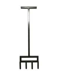 aerator-rurkowy-reczny-do-napowietrzania-i-piaskowania-trawnika