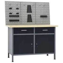 stol-roboczy-z-trzema-panelami-sciennymi