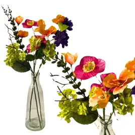 sztuczne-kwiaty-w-szklanym-wazonie-dekoracje-i-ozdoby-kwiatowe-dom-i-ogrod