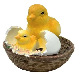 figurka-wielkanocna-kurczak-z-jajkiem-w-koszyczku-ozdoba-dekoracja