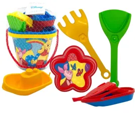 zestaw-zabawek-do-piasku-kubus-puchatek