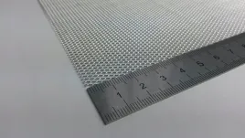 siatka-aluminiowa-bardzo-drobna-4x2mm-szer-450mm