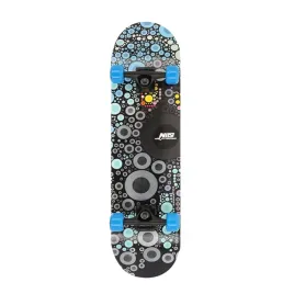 nils-deskorolka-klasyczna-skateboard-spot