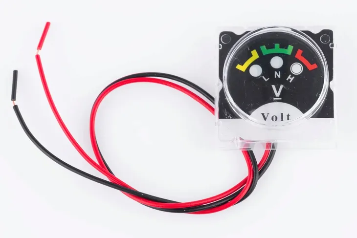 voltomierz-do-opryskiwacza-12v-marka-alfa