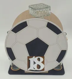 karafka-pilka-kieliszki-18-urodziny