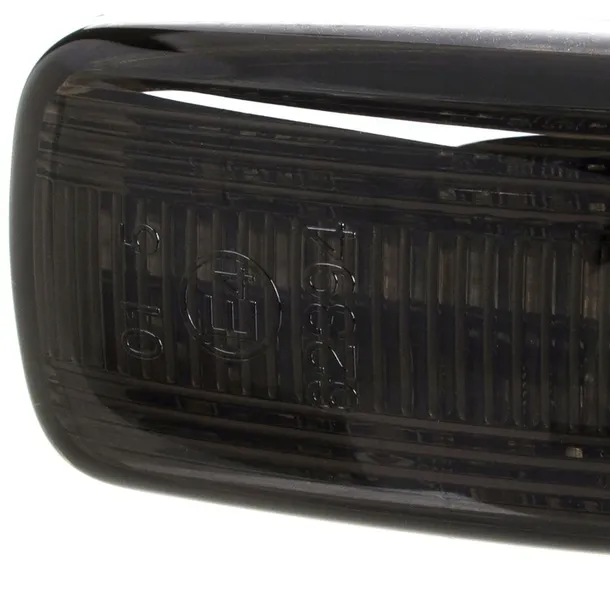 kierunkowskazy-led-dynamiczne-do-audi-a3-8l-a4-b5-strona-zabudowy-lewe-boczne-prawe-boczne