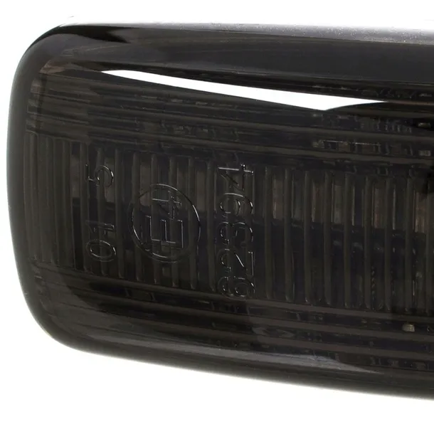 kierunkowskazy-led-dynamiczne-do-audi-a3-8l-a4-b5-kolor-klosza-dymiony