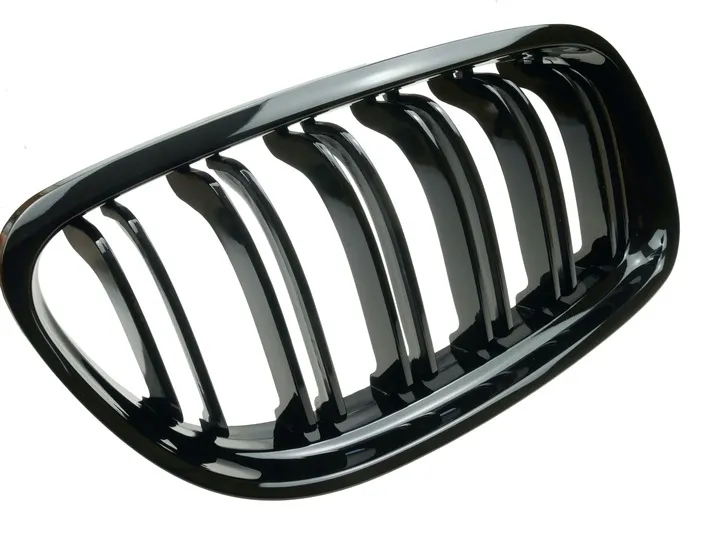 nerki-grill-atrapa-czarny-polysk-do-bmw-e90-e91lifting-2008-2013-stan-nowy
