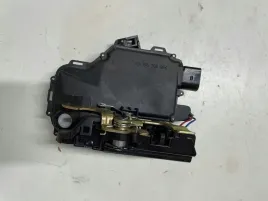 zamek-drzwi-przod-prawy-vw-passat-b5-fl-golf-iv-4-skoda-octavia