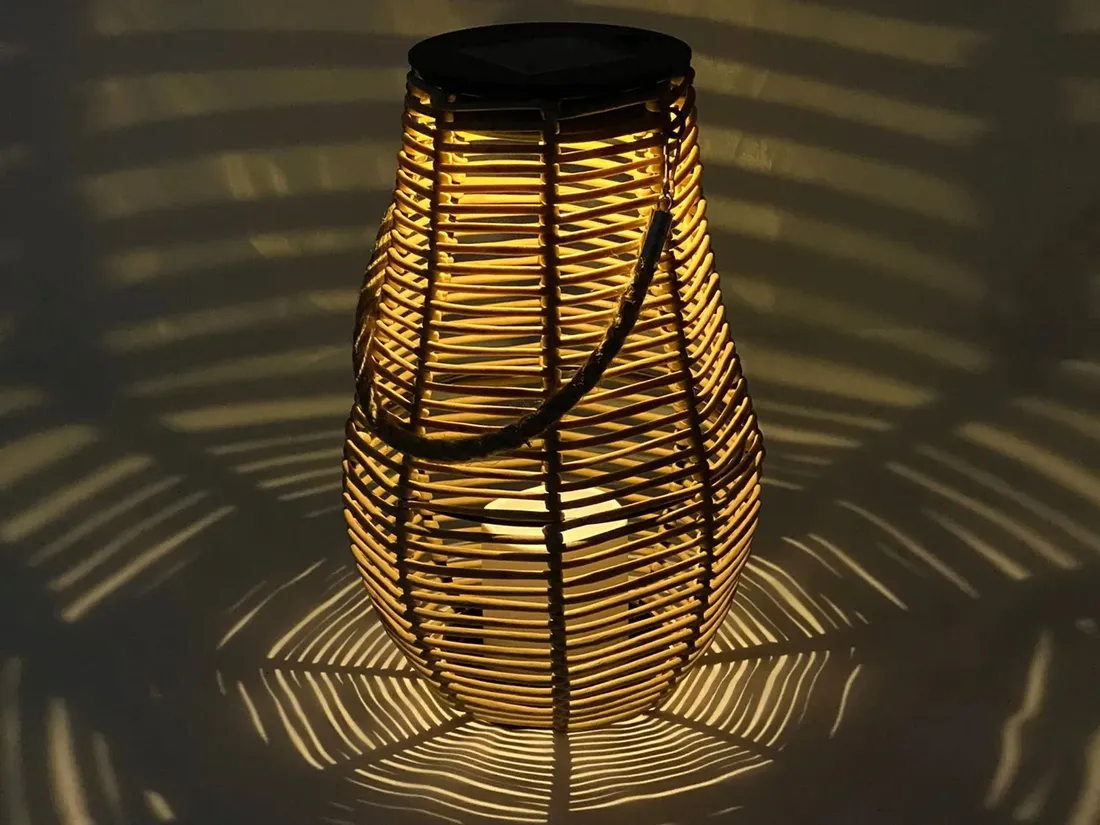 lampa-solarna-led-libra-light-stan-nowy