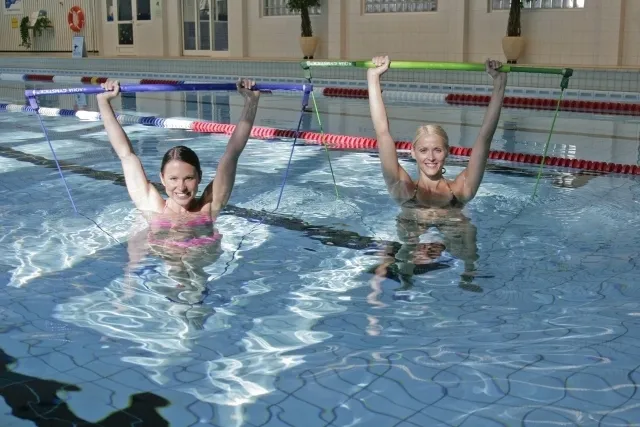 aqua-gymstick-original-drazek-niebieski-kolor-niebieski