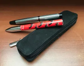 etui-na-dwa-piora-czarne-skora-welur-lamato-polskie