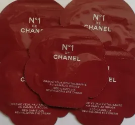 chanel-no-1-revitalizing-eye-cream-5-ml