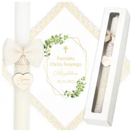 swieca-na-chrzest-szatka-do-chrztu-grawer-pudelko