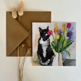 karnet-kot-wachajacy-tulipany