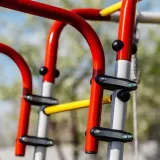 plac-zabaw-do-ogrodu-akrobata-plus-stan-nowy-zlozony-z-2-hustawek-pojedynczych-drabinki-kosz-do-koszykowki-siatki-inne