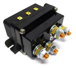 przekaznik-wyciagarki-500a-stycznik-12v-wyciagarka