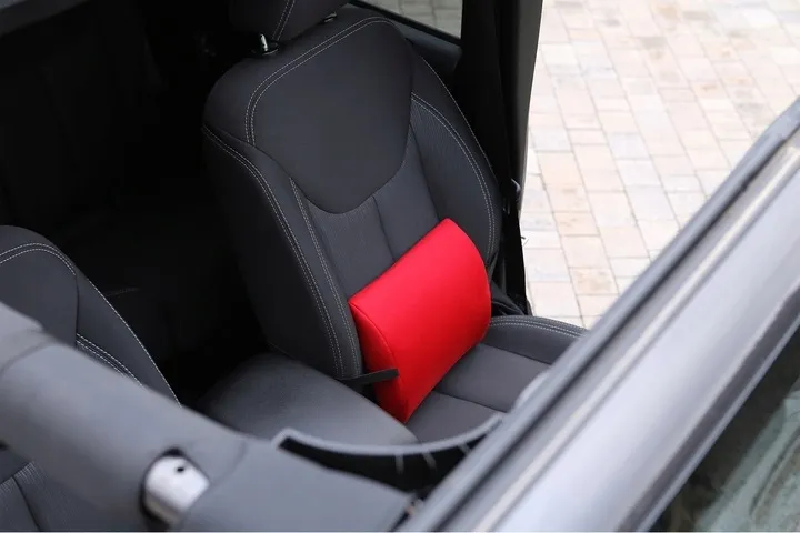 poduszka-ledzwiowa-pod-plecy-do-samochodu-memory-stan-nowy