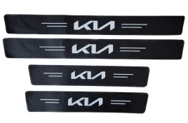 naklejki-ochronne-na-progi-folia-ochronna-karbon-zabezpieczenie-progow-kia