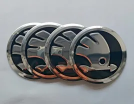 naklejki-emblemat-na-kolpaki-dekielki-kola-skoda-56-mm-aluminium-4-szt-nowe
