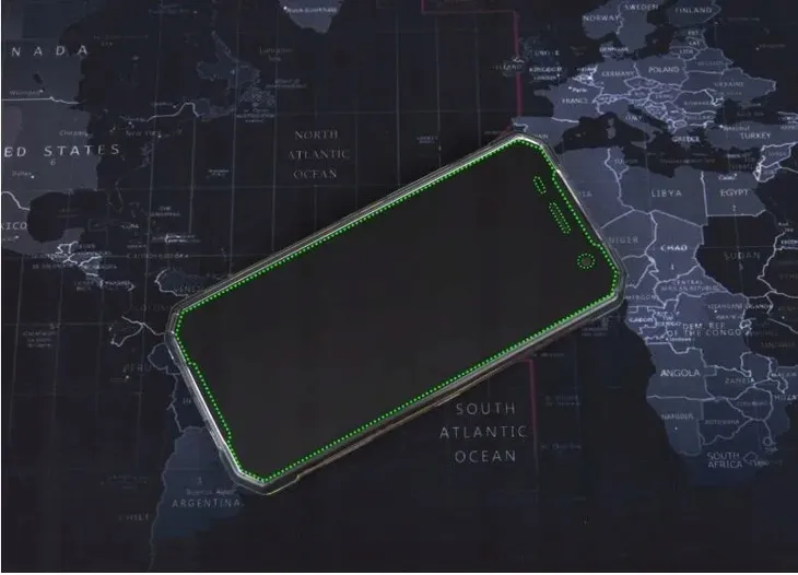 szklo-hartowane-do-myphone-hammer-explorer-pro-konstrukcja-otwory-na-czujniki-przyciski-powloka-oleofobowa-zaokraglone-krawedzie-zaokraglone-rogi