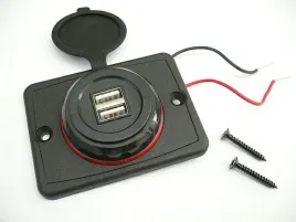 gniazdo-usb-x2-ladowarka-led-12-24v-3-1-a-42793