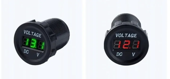 samochod-woltomierz-ladowarka-2x-usb-2a-panel-2w1