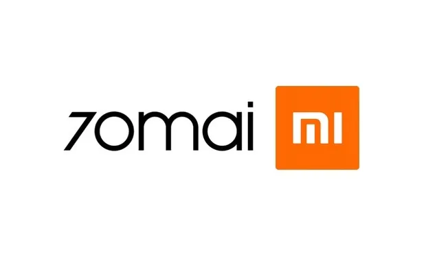 kamera-samochodowa-70mai-pro-plus-modul-parking-zlacza-czytnik-kart-pamieci