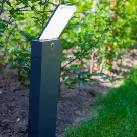 ogrodowa-lampa-stojaca-pano-7289001118-lutec-metalowa-oprawa-prostokatna-le