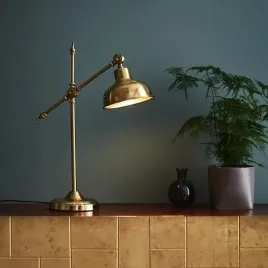 stojaca-lampa-stolowa-grimstad-108116-markslojd-industrialna-lampka-metalow