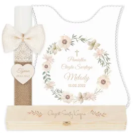 swieca-na-chrzest-szatka-do-chrztu-pudelko-c7-p11