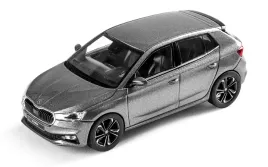 modelik-1-43-samochodu-skoda-fabia-iv-hatchback-2021-graphite-grey