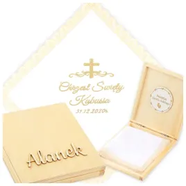 szatka-haftowana-pudelko-drewniane-na-szatke