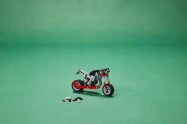 lego-technic-motocykl-42132-stan-nowy-bohater-inny