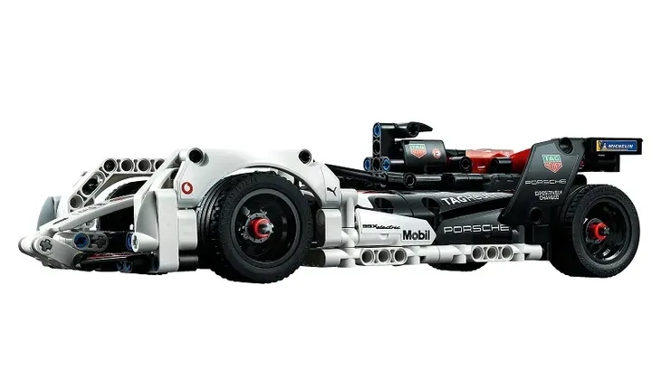 lego-technic-formula-e-porsche-99x-electric-42137-bohater-inny