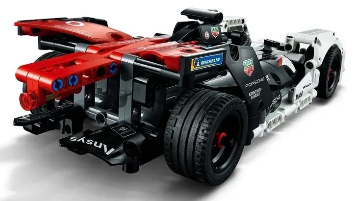 lego-technic-formula-e-porsche-99x-electric-42137-wiek-dziecka-brak-informacji