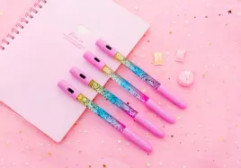 dlugopis-z-woda-i-cekinami-led-swiecacy-19-cm