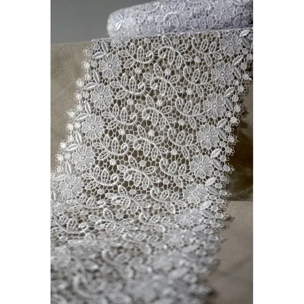 gipiura-4888-biala-14cm-stan-nowy