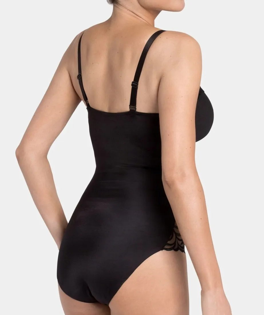 triumph-modern-finesse-bswp-body-modelujace-80c