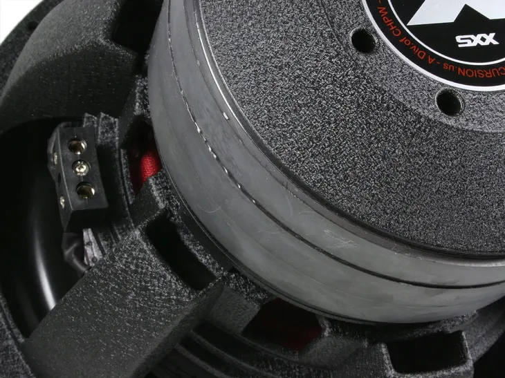 glosnik-excursion-subwoofer-12-30cm-4500w-stan-nowy-kod-producenta-excursion-sxx-v2-12d4