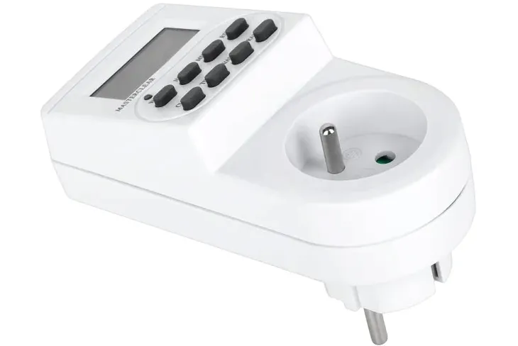 gniazdo-z-programatorem-czasowym-czasomierz-3600w-stan-nowy-liczba-klawiszy-pojedynczy