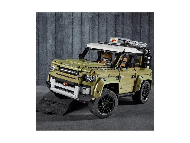 lego-technic-land-rover-defender-42110-stan-nowy-wiek-dziecka-brak-informacji