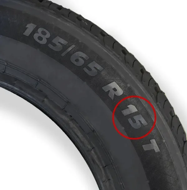 4-x-kolpak-strong-silver-black-15-do-bmw-3-e30-e36-e46-e90-f30-srednica-felgi-15