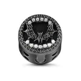 gnoce-charms-bat