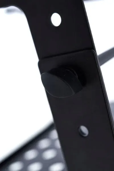 statyw-do-laptopa-millenium-dock-stan-nowy