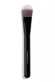 chanel-les-pinceaux-foundation-brush-n100
